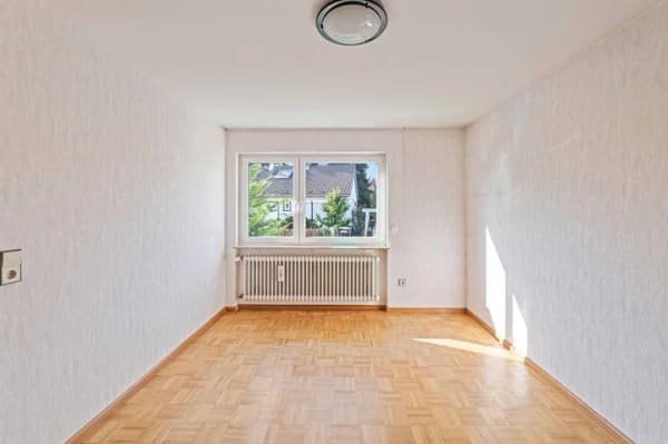 Immobilie in Ehrenkirchen - Ihr neues Zuhause südlich von Freiburg – großzügiges Einfamilienhaus in naturnaher Wohnlage - Bild 4