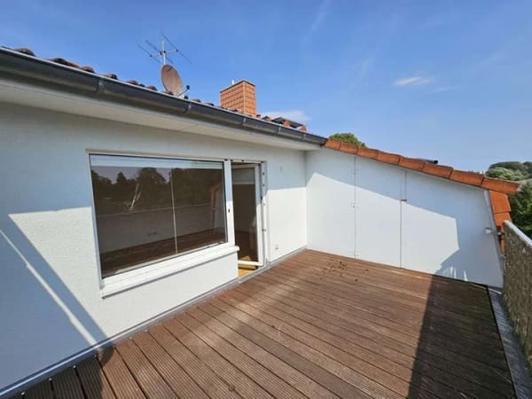 Immobilie in Dassow - Bezugsfreie 3-Zimmer-Maisonette mit großer Süd-Dachterrasse – Stellplatz inklusive - Bild 3