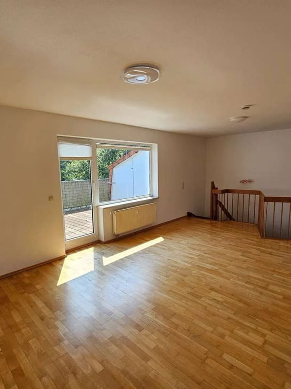 Immobilie in Dassow - Bezugsfreie 3-Zimmer-Maisonette mit großer Süd-Dachterrasse – Stellplatz inklusive - Bild 4