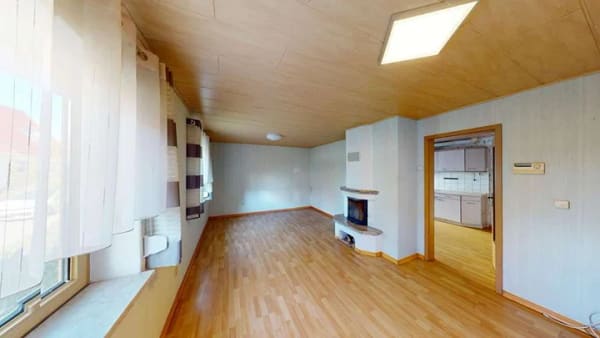 Immobilie in Sömmerda - Doppelhaushälfte mit zwei Wohnbereichen,  Sauna und Familiengarten - Bild 4