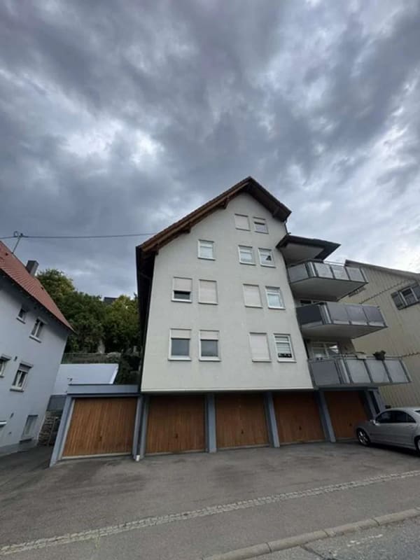 Immobilie in Wildberg - Moderne 1-Zimmer-Dachgeschosswohnung mit zusätzlicher Abstellfläche in 72218 Sulz am Eck, KP 99.900€ - Bild 1