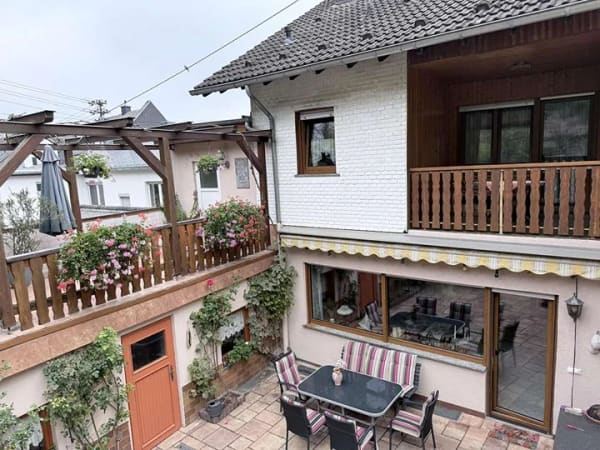 Immobilie in Weißenthurm - Viel Platz, großer Garten, ruhige Lage - Einfamilienhaus in Weißenthurm - Bild 0