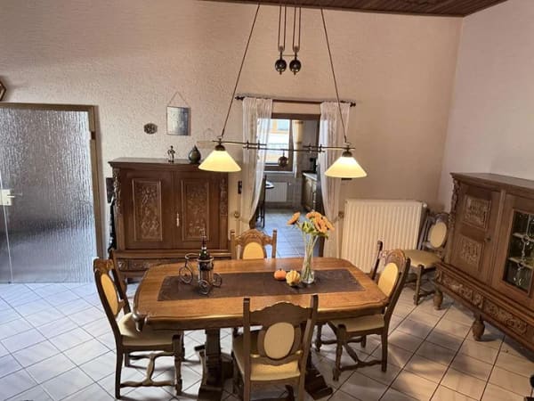 Immobilie in Weißenthurm - Viel Platz, großer Garten, ruhige Lage - Einfamilienhaus in Weißenthurm - Bild 4