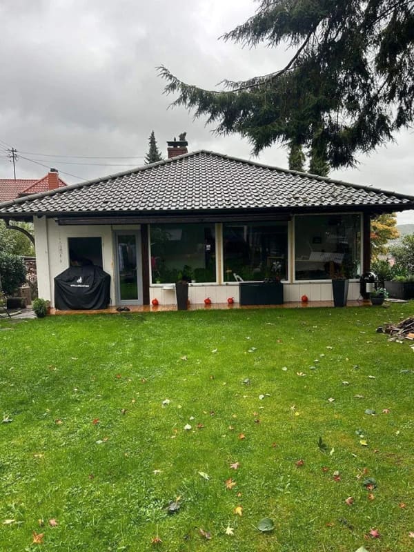 Immobilie in Freisen - +Freisen+ Freistehendes, großzügiges Komforthaus (1-2 FHS) mit großer  ELW, Wintergarten, Terrasse, Garten und Doppelgarage, in Freisen OT - Bild 4
