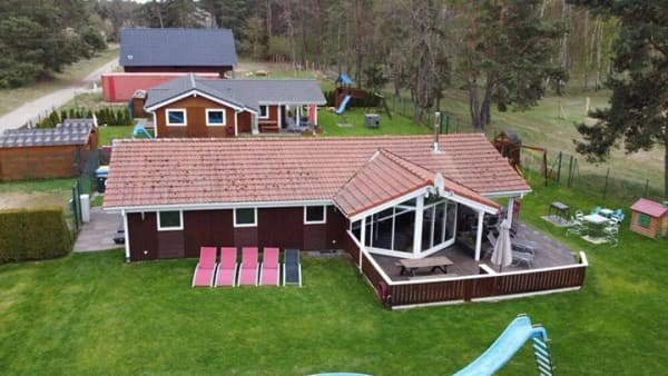 Immobilie in Lindow (Mark) - Top-Angebot im Frühjahr: Bungalow mit Pool, Sauna & Grill-Kota, Kamin-Ofen, viele weitere Extras - Bild 2