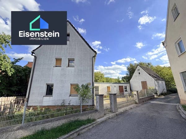 Immobilie in Abenberg - EINFAMILIENHAUS MIT POTENZIAL | VIEL RAUM FÜR EIGENE IDEEN - Bild 0