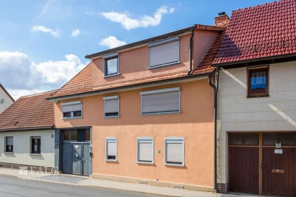 Immobilie in Drei Gleichen - Mehrfamilienhaus in Drei Gleichen (Wechmar) - Bild 1