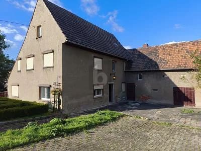 Immobilie in Langenleuba-Niederhain - 9.900 QM LAND & AUSBAUPOTENZIAL - Bild 0