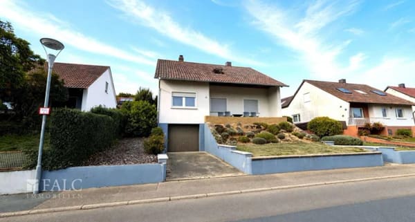 Immobilie in Gemmingen - Einfamilienhaus freistehend in Gemmingen - Bild 2