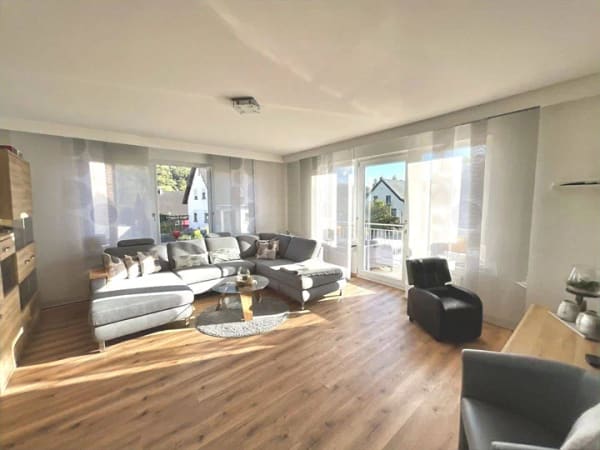 Immobilie in Ralingen - Einziehen und wohlfühlen! Grenznahes Einfamilienhaus in Ralingen - Bild 2
