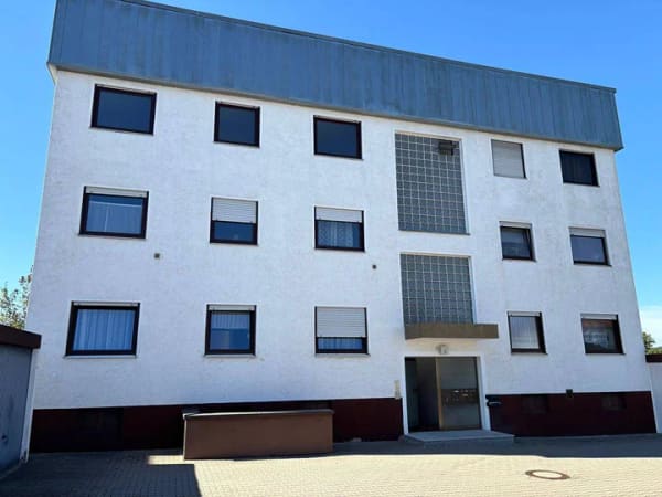 Immobilie in Roth - Solide Kapitalanlage in Roth: vermietete 1,5-Zimmer-Wohnung mit Stellplatz - Bild 0
