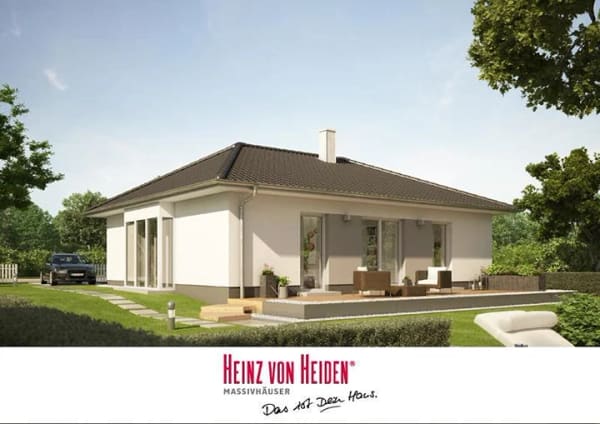 Immobilie in Güstrow - Bauen wird wieder bezahlbar mit Bauzins ab 1 % und einer Heidenheim-Preisoffensive! - Bild 0