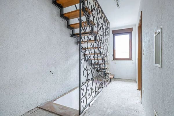 Immobilie in Knittlingen - Viel Raum für neue Ideen – historisches Einfamilienhaus mit Potenzial in Knittlingen - Bild 1