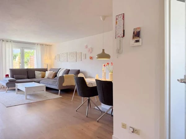 Immobilie in Allmersbach im Tal - Viel Platz zum Wohlfühlen – gepflegtes Reihenmittelhaus mit Garten & Garage - Bild 3