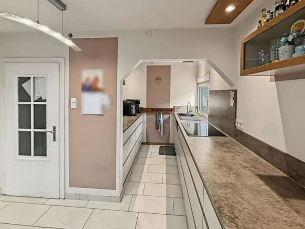 Immobilie in Bergneustadt - Direkt bezugsfertig – schönes Einfamilienhaus mit vier Zimmern und Kamin in Bergneustadt - Bild 4