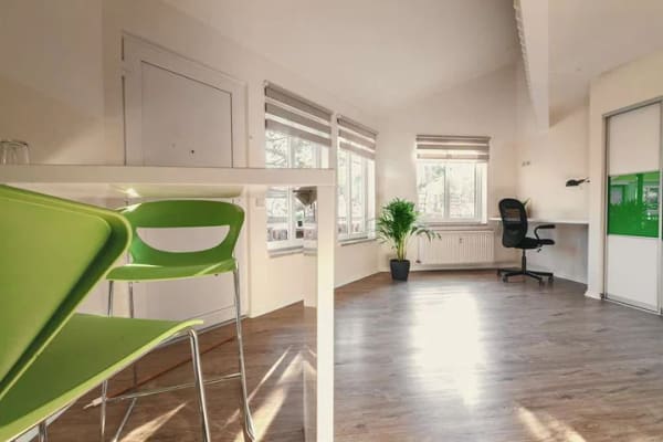 Immobilie in Freiberg - Gepflegtes Appartement im Wohnpark Gentilly - ideal als Kapitalanlage ! - Bild 2