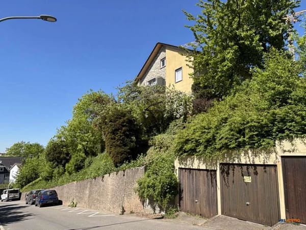 Immobilie in Winnenden - Gepflegtes Dreifamilienhaus in guter Wohnlage von Winnenden zur Kapitalanlage - Bild 3