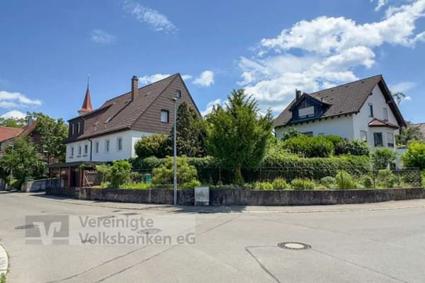 Immobilie in Altdorf - Ein Unikat mit Geschichte und Perspektive - Exklusives MFH auf großzügigem Eckgrundstück - Bild 1