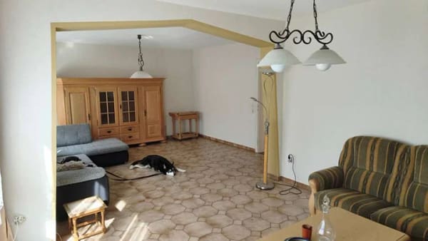 Immobilie in Zülpich - Gepflegtes einseitig angebautes Einfamilienhaus mit 7 Zimmern in Zülpich - Bild 1