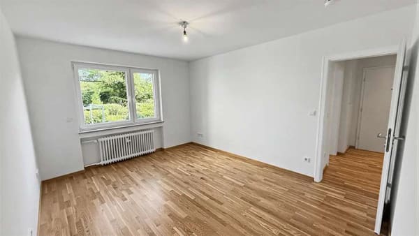 Immobilie in Neuried - Kernsanierte 3-Zi.-Whg | Direkt einziehen & wohlfühlen | Bei U3 Fürstenried West | Provisionsfrei - Bild 3
