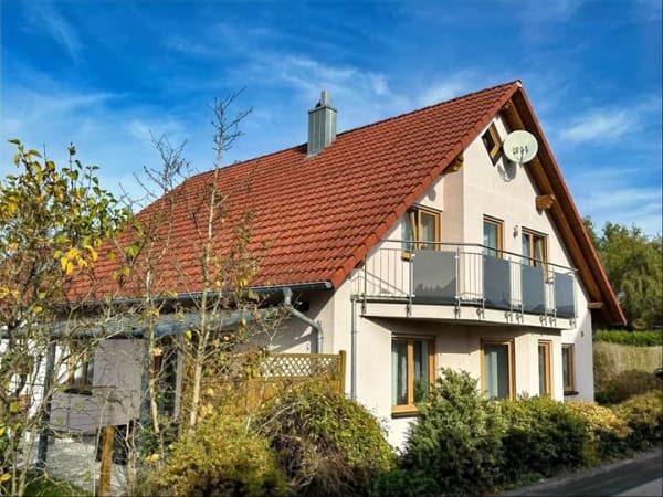 Immobilie in Ilshofen - Sehr gepflegtes Wohnhaus in schöner Siedlungslage - Bild 3
