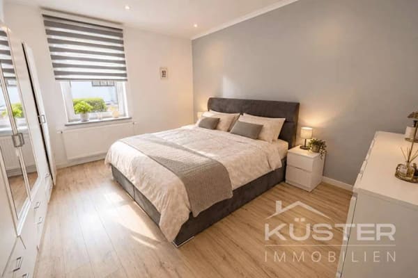 Immobilie in Apelern - KÜSTER IMMOBILIEN präsentiert: 4 Wohneinheiten – kernsaniert & voll vermietet für Kapitalanleger - Bild 4