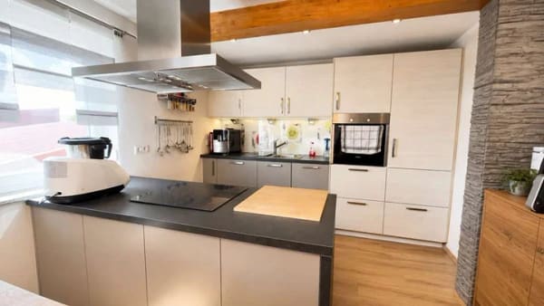 Immobilie in Straßkirchen - TOP Gelegenheit*** Maisonettewohnung mit Garten, Balkon & viel Privatsphäre - Bild 0