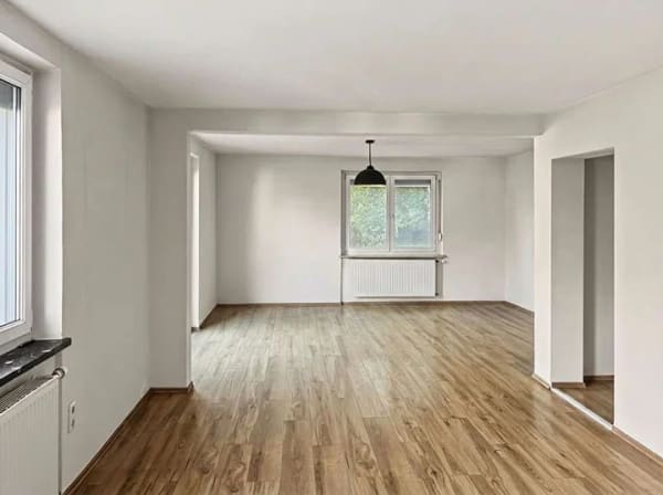 Immobilie in Hollfeld - Charmantes Einfamilienhaus, idyllisch gelegen mit
zeitgemäßen Renovierungen in Krögelstein - Bild 4