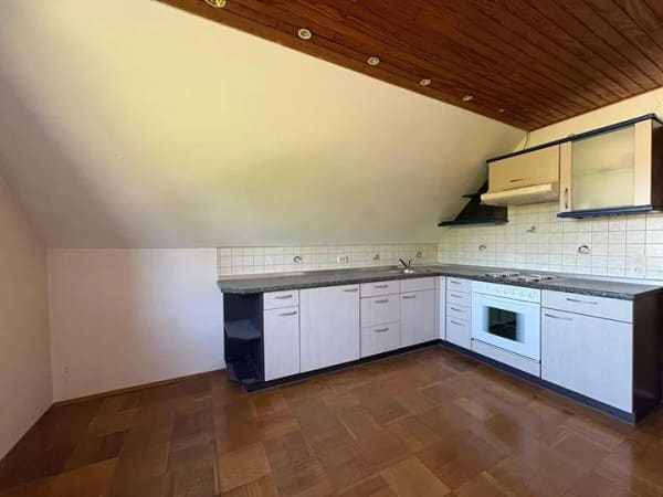 Immobilie in Kelheim - Attraktive 2-Zimmer-Dachgeschosswohnung mit Wohlfühlfaktor - Bild 0