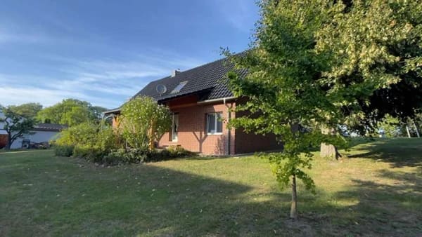 Immobilie in Pragsdorf - Wohnen mit Weitblick: Neue Heizung,, Balkonkraftwerk, Glasfaser und ein Garten voller Möglichkeiten - Bild 0