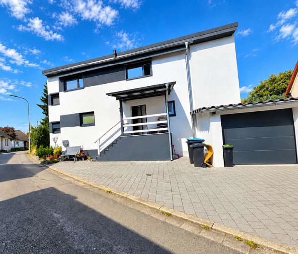 Immobilie in Altenglan - Viel Platz für die Familie – modernes Einfamilienhaus mit 204 m² in Altenglan - Bild 1
