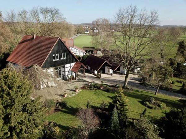 Immobilie in Bönen - Einmalige Gelegenheit - besonderes Landhaus mit XL-Grundstück in der Natur von Bönen zu verkaufen - Bild 1