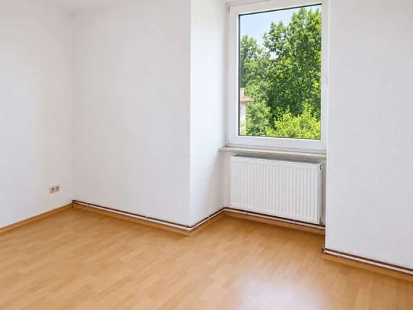 Immobilie in Hildesheim - Vermietete 2-Zimmer-Wohnung mit Potenzial in Hildesheim - Bild 2