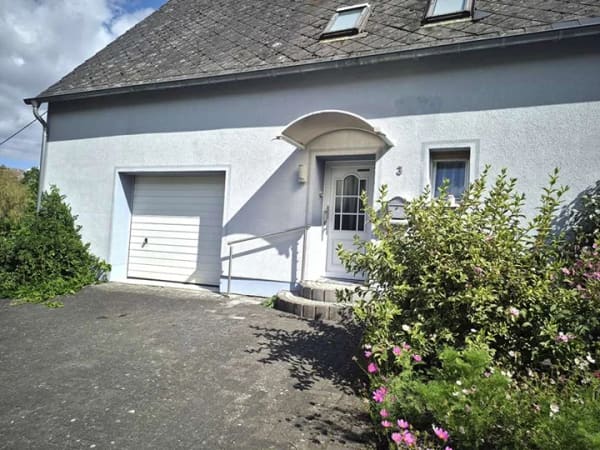Immobilie in Morbach - Rapperath: 1-2 Familienhaus mit Garage, Stellplätzen und Garten in sonniger Ortsrandlage - Bild 4