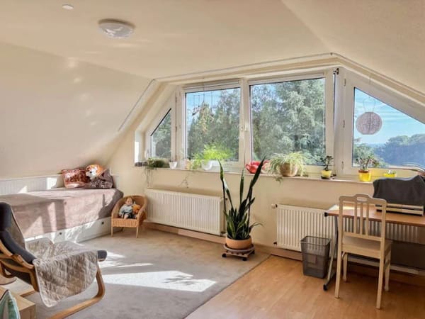 Immobilie in Spenge - Großzügige Doppelhaushälfte mit Balkon, Garten und viel Potenzial in Spenge Hücker-Aschen - Bild 3