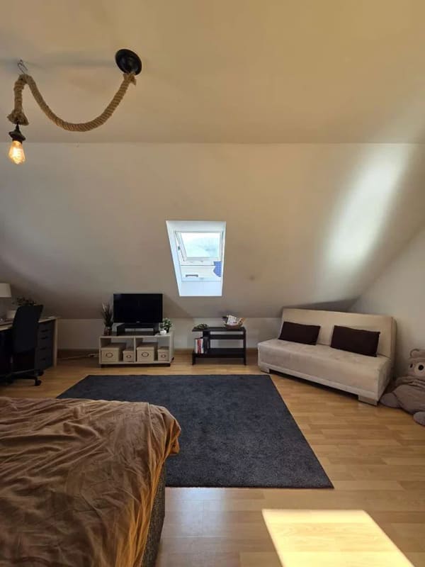 Immobilie in Landshut - *Altbau!* schöne 2 Zimmer DG-Wohnung! - Bild 4