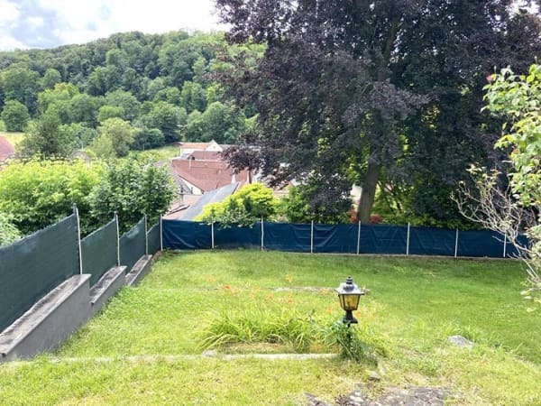Immobilie in Weingarten - 3 FH mit toller Aussicht, Terrassen u. Balkon, Traumlage in Weingarten, 9 Zimmer, 260m², Grund 518m² - Bild 2
