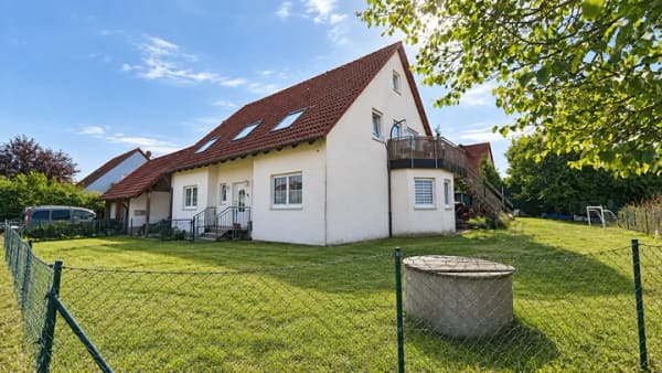Immobilie in Oberdachstetten - Kapitalanlage mit Hausverstand – und drei Wohnungen inklusive - Bild 1