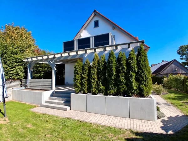 Immobilie in Luhe-Wildenau - Haus  Einfamilienhaus vollunterkellert - Bild 0