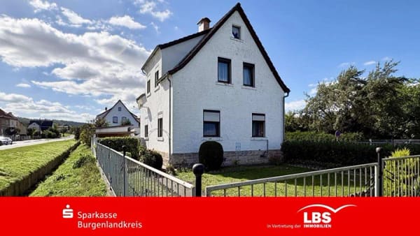 Immobilie in Laucha an der Unstrut - Haus mit Hof, Garten und Potenzial! - Bild 0
