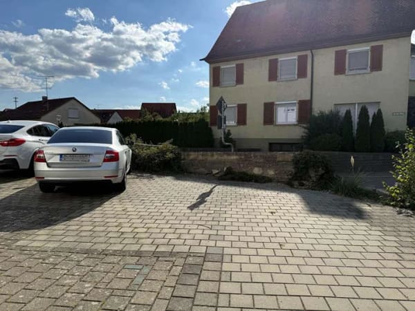 Immobilie in Krauchenwies - Kapitalanleger aufgepasst! Gut vermietete 2,5 Zimmer Wohnung mit Balkon - Bild 4