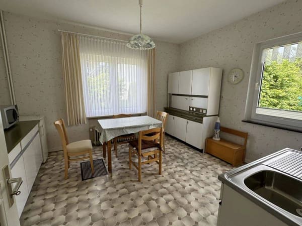 Immobilie in Biedenkopf - Einfamilienhaus mit ebenem Grundstück in Biedenkopf! - Bild 4