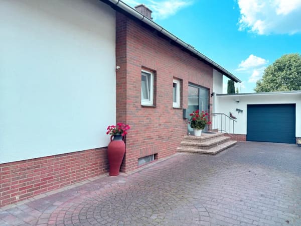 Immobilie in Preußisch Oldendorf - Zweifamilienhaus in Bad Holzhausen - Bild 2