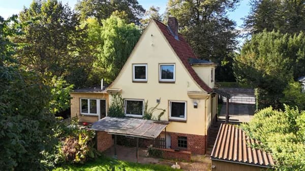 Immobilie in Nortorf - Eigene Wohnträume verwirklichen – Einfamilienhaus mit traumhaftem Grundstück - Bild 0