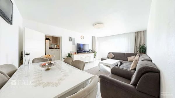 Immobilie in Wesseling - Familienfreundliche 3-Zimmer-Eigentumswohnung mit Balkon, Stellplatz & Aufzug in Wesseling - Bild 1