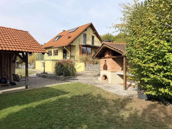 Immobilie in Lonnerstadt - Modernes EFH in Ortsrandlage | 125m² Wohnfläche | 840m² Grund | Energie A | Von privat - Bild 0