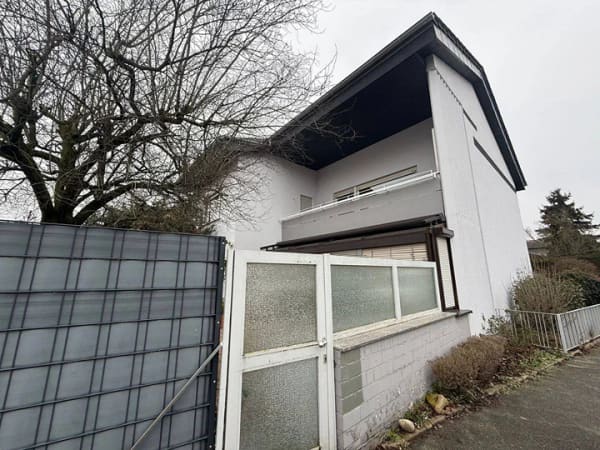 Immobilie in Ilvesheim - Gepflegtes Zweifamilienhaus mit Garten und Garage in Ilvesheim - Bild 3