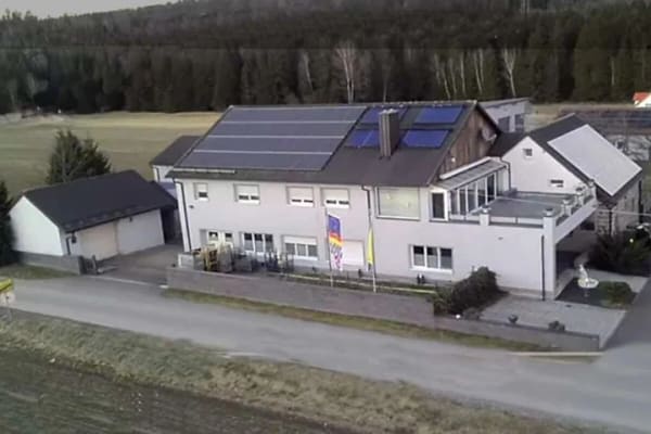 Immobilie in Georgenberg - Provisionsfrei – Großzügiges Wohn- und Geschäftshaus mit moderner Hauptwohnung und Lagerhalle - Bild 2
