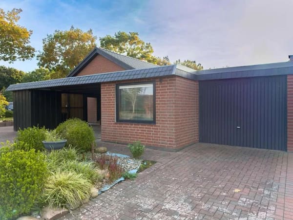 Immobilie in Kronprinzenkoog - Gepflegter Bungalow in Marne mit neuem Dach, uneinsehbarem Garten, Kamin und PV Anlage - Bild 3