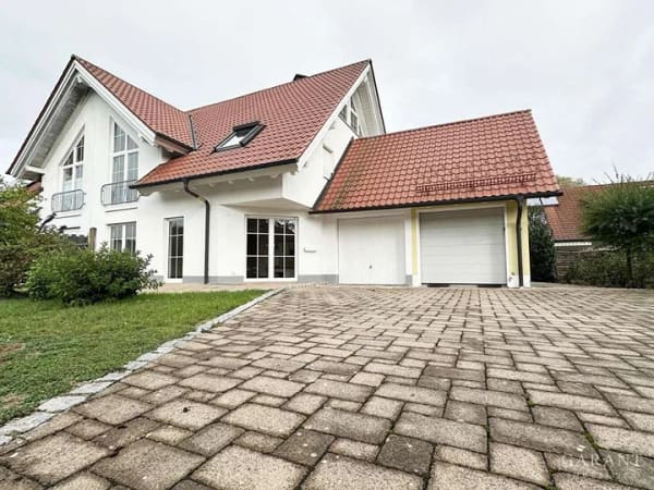Immobilie in Lautrach - *Charmante Doppelhaushälfte mit ausgebauter Galerie und Süd-Terrasse in Lautrach!* - Bild 1